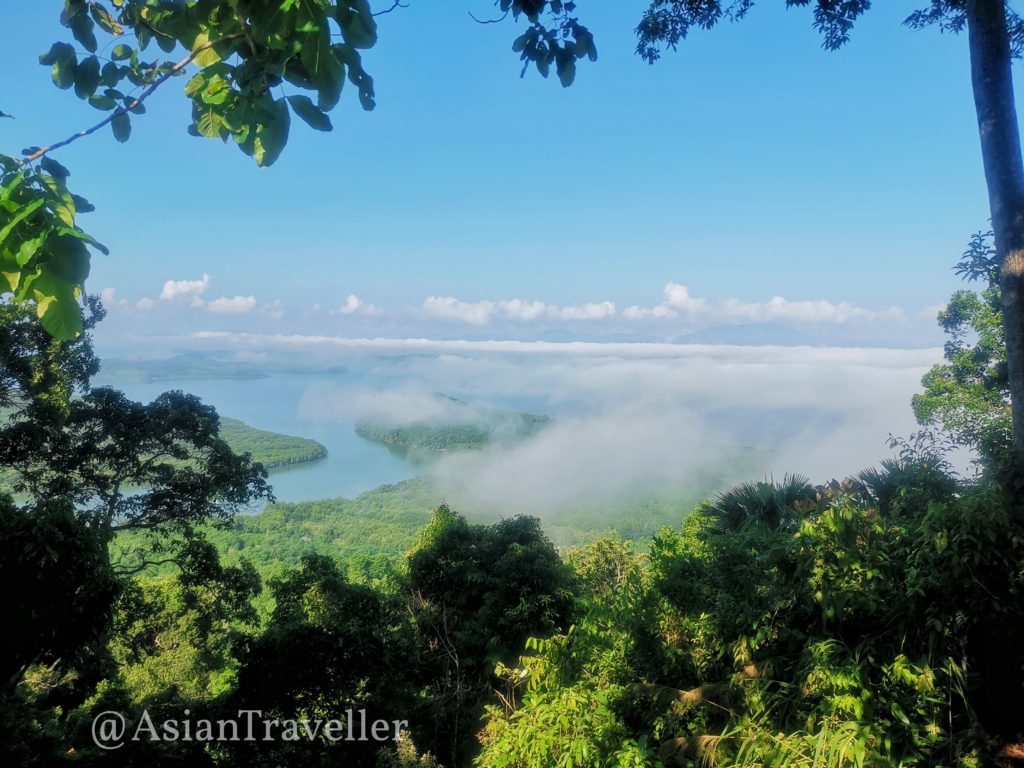 ラノーンのミャンマー国境が見える観光地 カオファーチーからの眺め