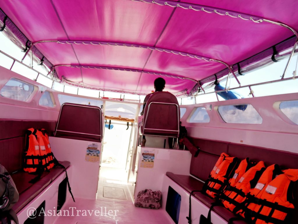 ラノーン パヤム島のスピードボート