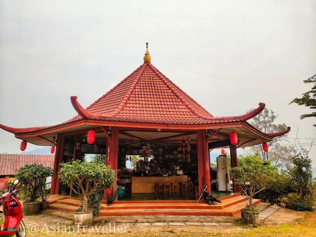 チェンライ・メーサロンのカフェ「Hong Che Tea Shop」の外観